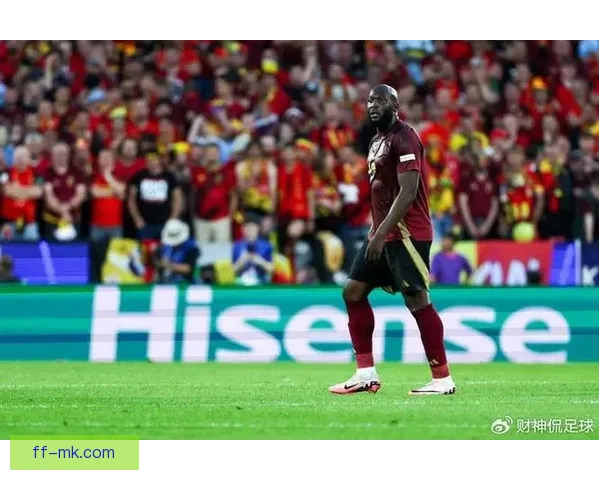 卢卡库欧洲杯多次进球遭吹，裁判判定引发争议与热议