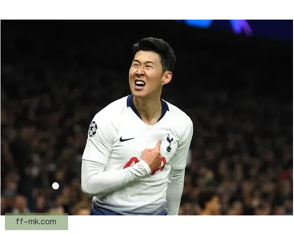 孙兴慜热刺对阵狼队赛前为英超传奇球星颁发特别纪念奖项